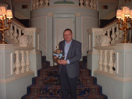 Jimby and Mick in the longe of the posh hotel